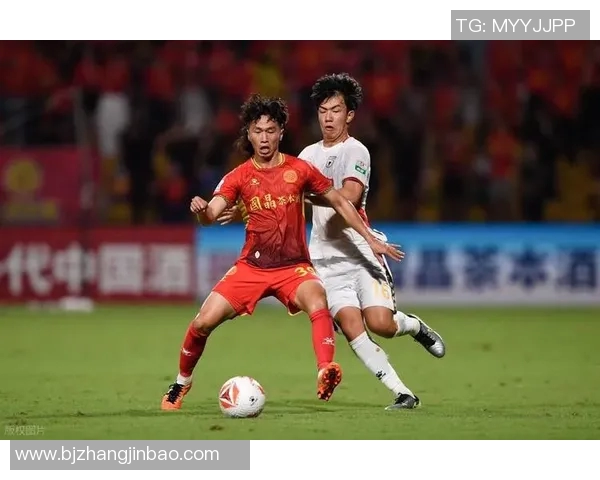 中国留洋足球运动员的成长之路与未来发展前景分析